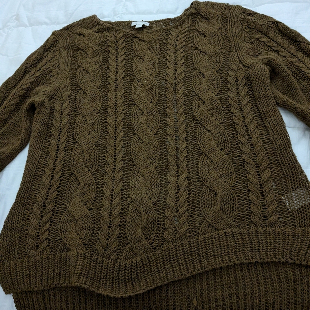 Lightweight gold cable knit sweater